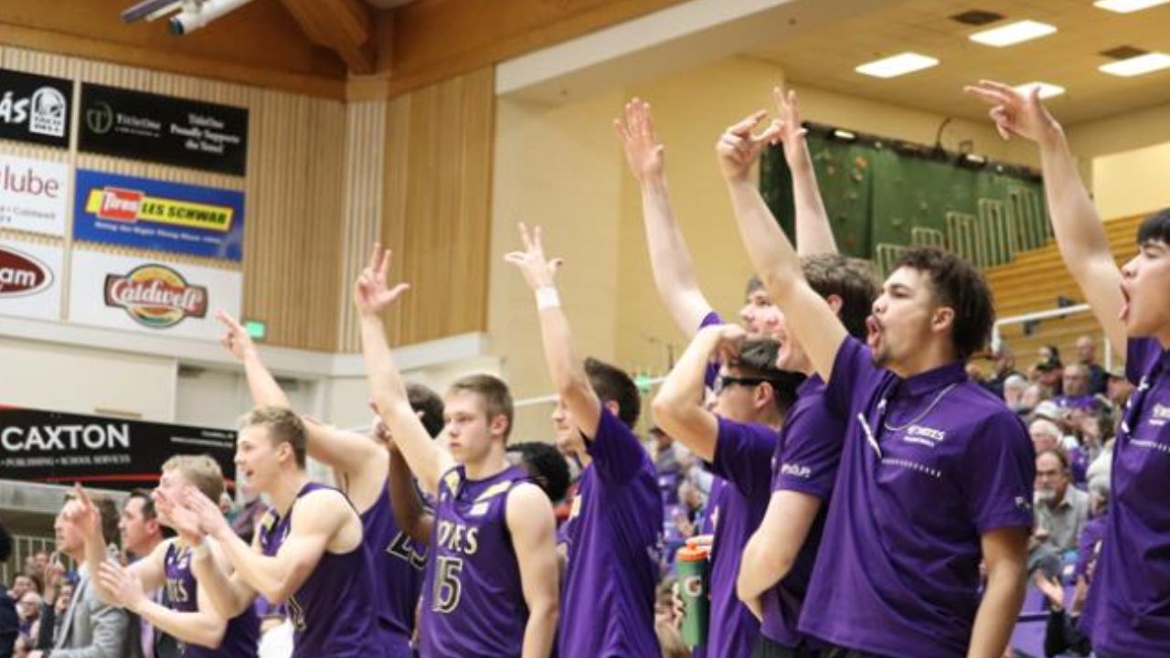 Yote Basketball Celebrates