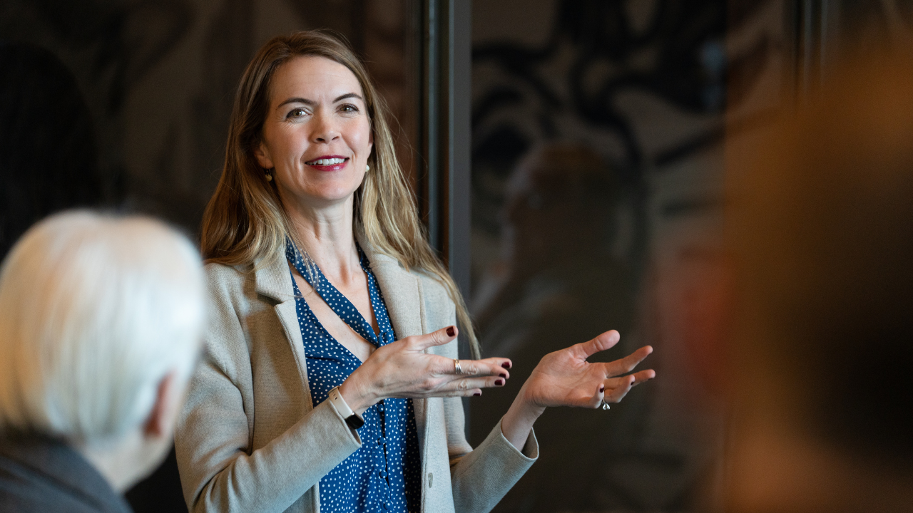 News article image size